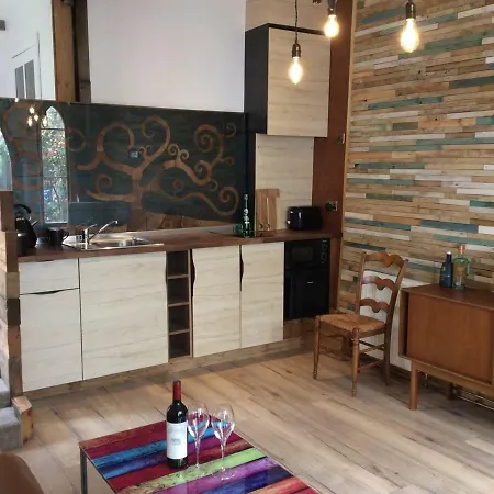 The Hideaway - A Charming, Unique Retreat In Long Ashton, Feriehus Bristol