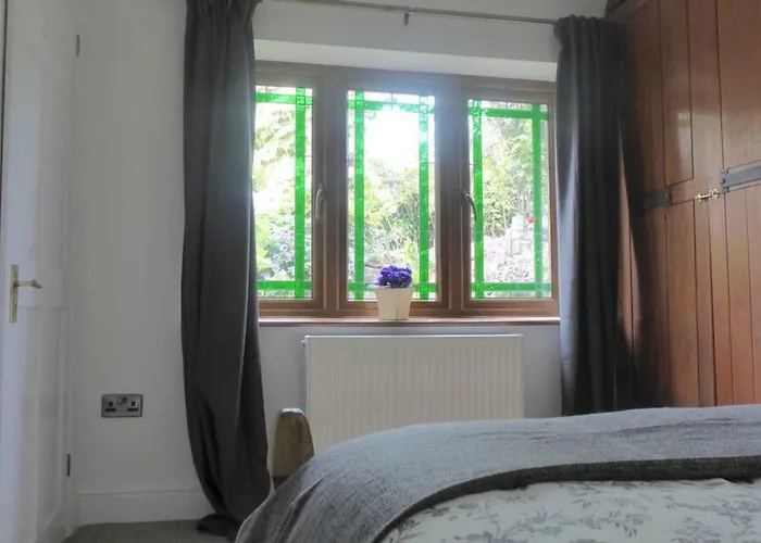 The Hideaway - A Charming, Unique Retreat In Long Ashton, Будинок відпочинку Бристоль