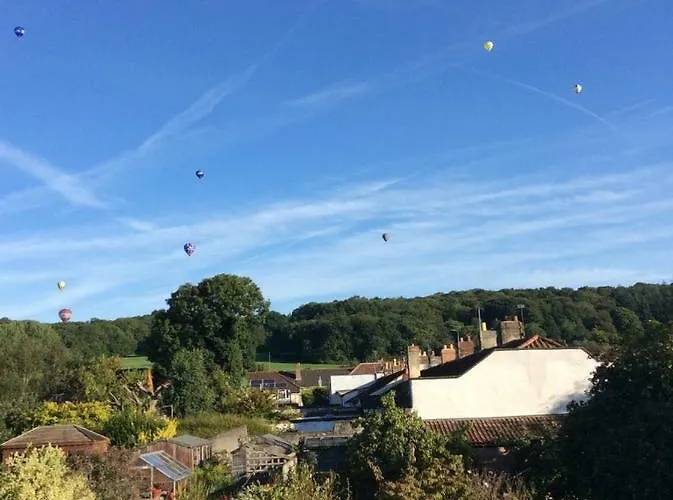 The Hideaway - A Charming, Unique Retreat In Long Ashton, * Bristol