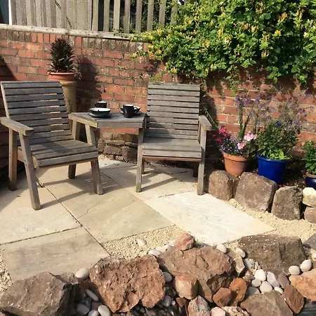 بيت للعطل The Hideaway - A Charming, Unique Retreat In Long Ashton, بريستول