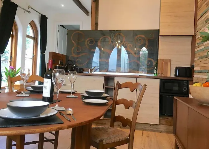 The Hideaway - A Charming, Unique Retreat In Long Ashton, * بريستول