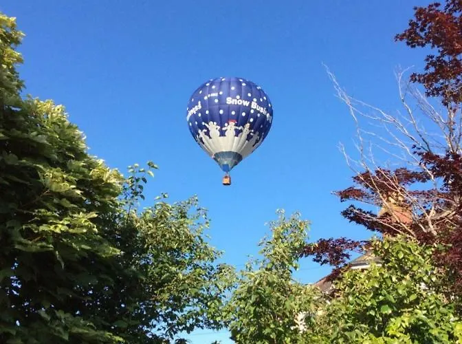 بيت للعطل The Hideaway - A Charming, Unique Retreat In Long Ashton, *